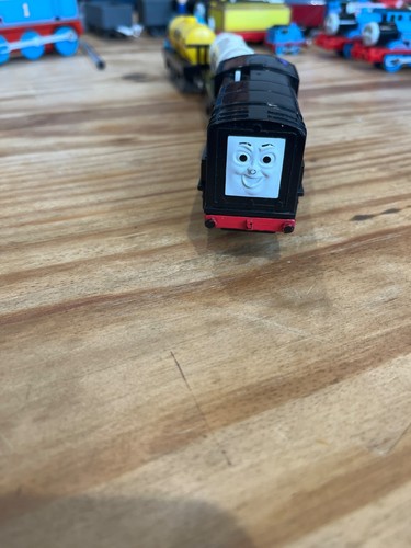 Tomy trackmaster train - trackmaster,