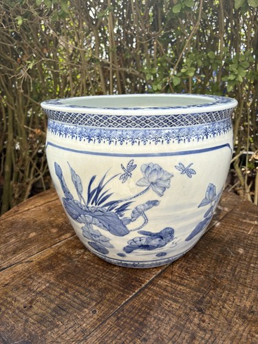 Stunning vintage large chinese - stunning,