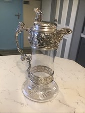 A FINE QUALITY ANTIQUE