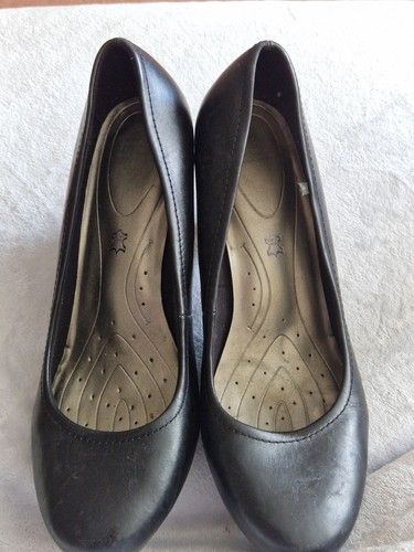 Ladies black court shoes size - court,