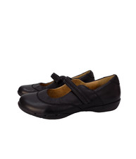 Clarks Black Leather Mary Jane Womens Shoes Size 5.5 Low Heel Artisan Unstructur