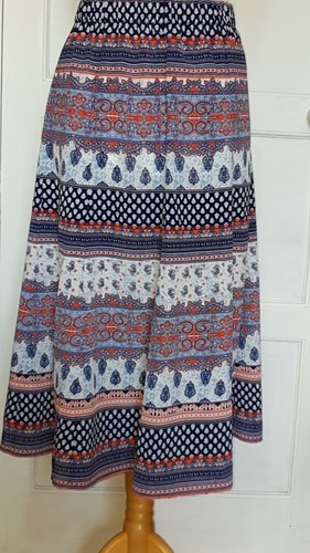 Damart size l31 - blue, print