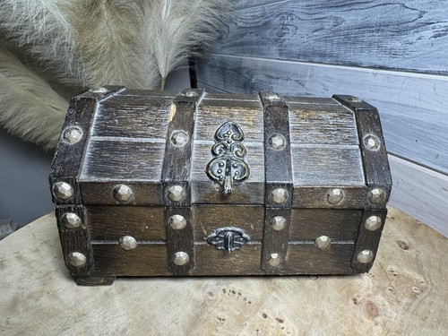 Vintage treasure chest jewelry - vintage,