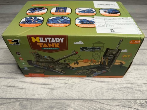 Army tank toy playset with