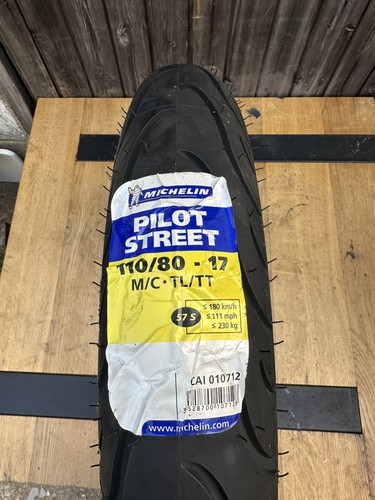 Michelin pilot street - street,