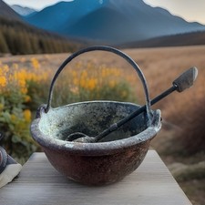 Antique Cast Iron Glue Pot