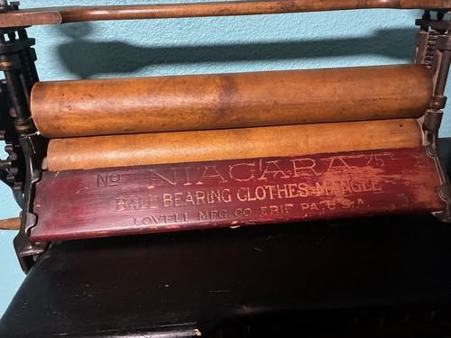 Vintage niagara mangle model - niagara,