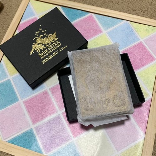 Gold cloth - gold, saint