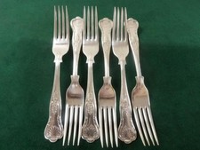Nice vintage dinner table - nice,