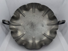No 40  - The Northern Co Ltd Pewter Hammered 2 Handle 4 Footed Fruit Bowl Dish