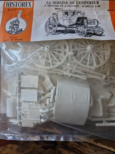 Historex berline de - 1/30,