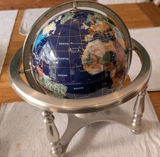 Lapis Globe in solid Frame