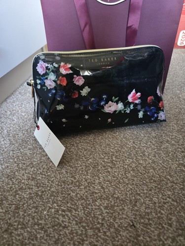 Bnwt ted baker london - baker, emiy