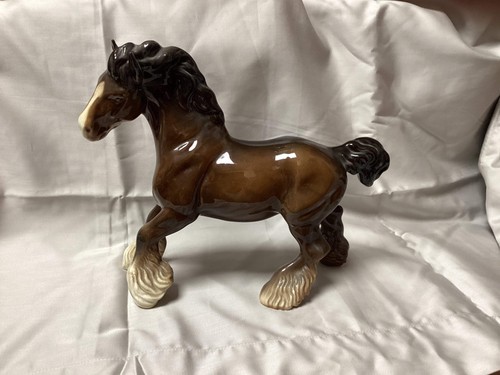 Beswick cantering shire - beswick,