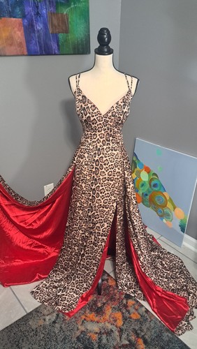Mori lee cheetah with red - mori,
