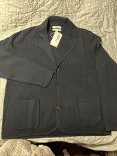 Unworn Men’s Navy Classic