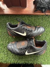 Nike T90 SG