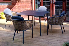 SH&G Bolingbroke 4 Seat Garden