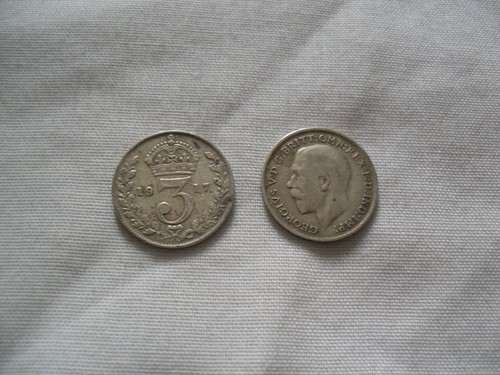 Old threepence piece 1917 - old,