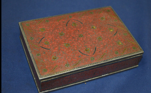 Vintage cigarette box - ,