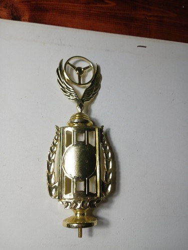 Gold tone part - gold,