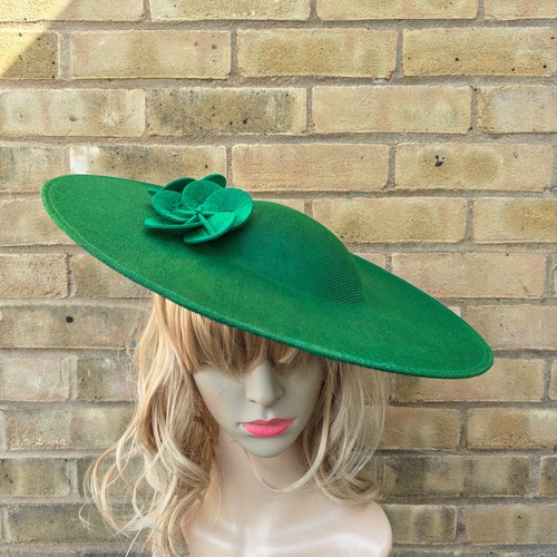 Green flower large fascinator - green,