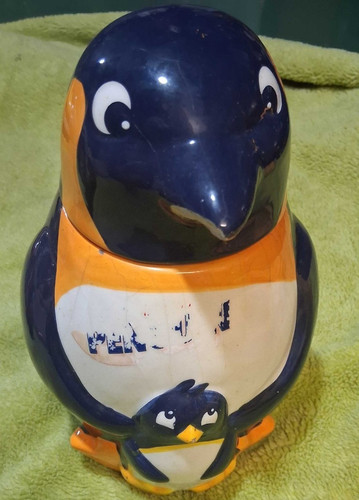Pick penguin cookie jar - pick,