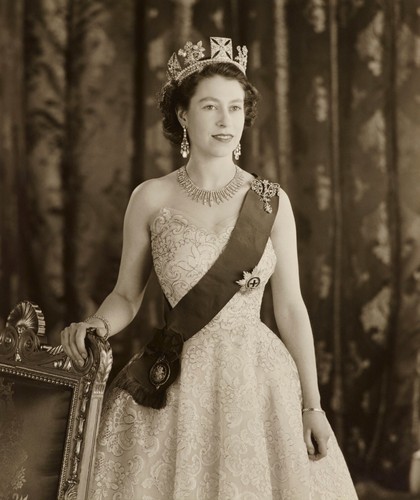 Queen elizabeth portrait - elizabeth, ii