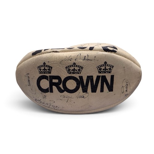 Vintage mitre crown size - mitre,
