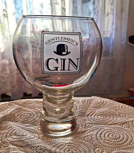 Gentlemen gin clear - gentlemen’s,