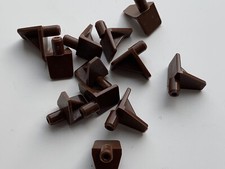 12 x Shelf Support Push In