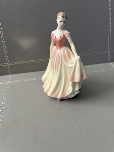 Coalport figurine true love - coalport,