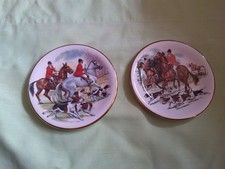 2 X VINTAGE HUNTING SCENE PLATES PALL MALL WARE F.W.R EDCO, 11.5 cmDiameter VGC 