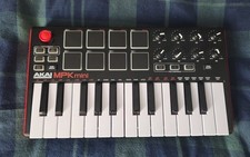 Akai Professional MPK Mini MKII Compact Keyboard/Pad Controller