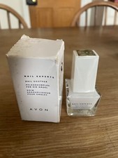 Avon Nail Experts Discontinued Nail Treatments  (1 POSTAGE COST )