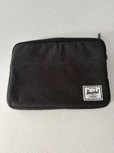 Herschel padded tablet - padded,
