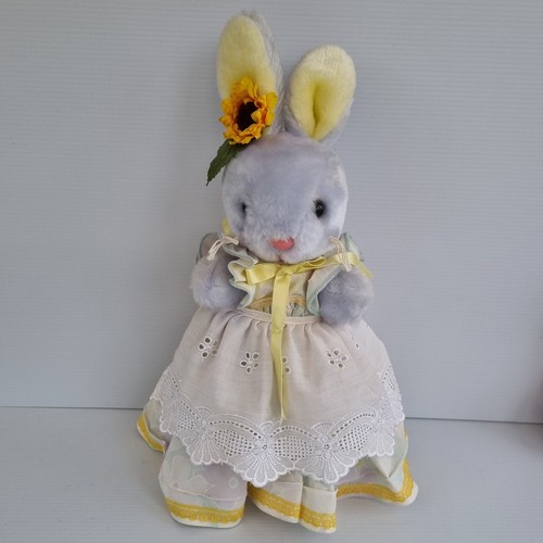 Vintage commonwealth plush - commonwealth,