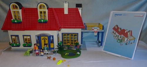 Playmobil large suburban - playmobil,