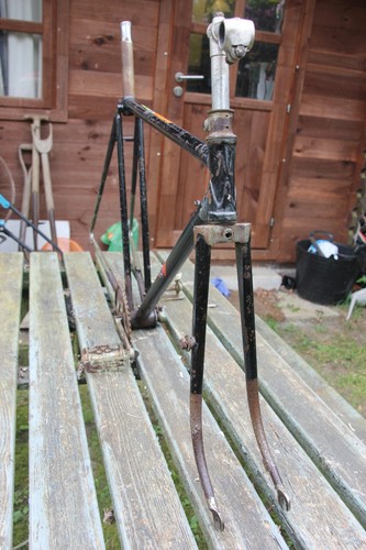 Saxon twin tube frame - , late