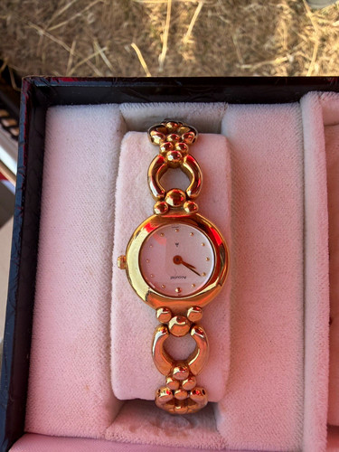 Accurist women gold - women’s, metal