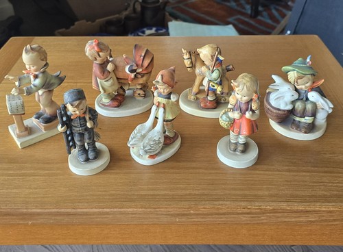 Set hummel figurines - of,