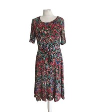 PETER HAHN WOMENS RED FLORAL
