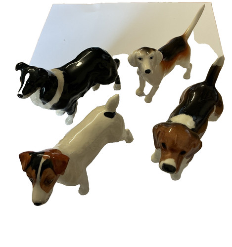 Beswick dogs small - x, 4