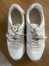 ZARA  Cream Trainers Ladies -