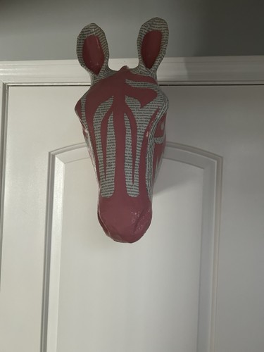 Pink white zebra - pink/white, head