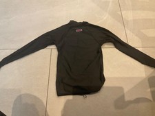 xcel surf rash vest black medium