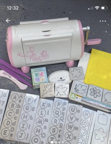 Craft cuttlebug pink - cuttlebug,