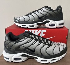 NIKE AIR MAX PLUS TN TUNED