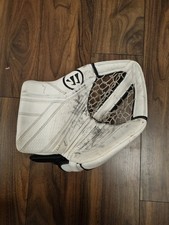 Warrior RG6 E+ Catcher Ice Hockey Goalie Glove Senior