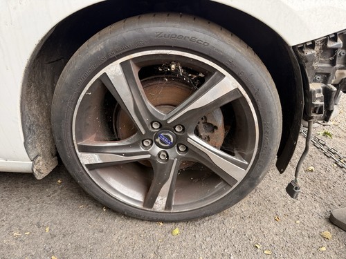 Volvo v60 design mk2 - v60,